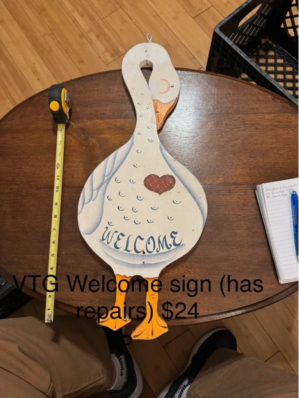 Wooden goose welcome sign